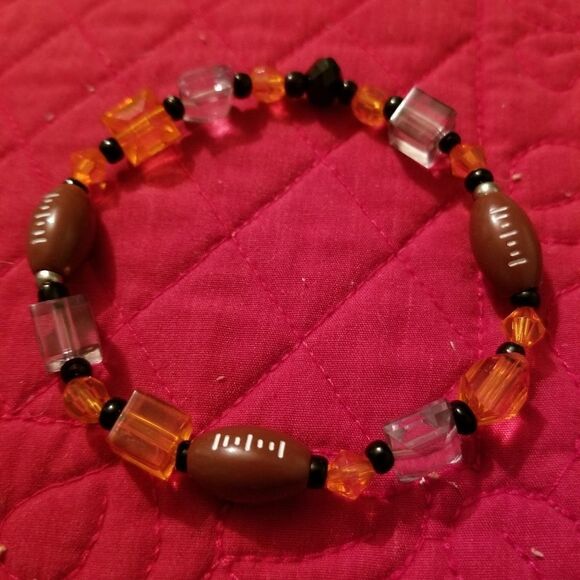 Handmade Football bracelet - Picture 1 of 8